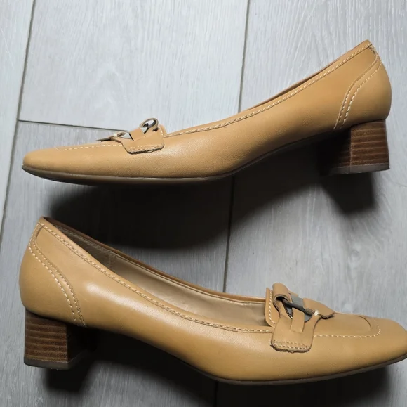 Etienne Aigner Vintage Dress Shoes Mustard Yellow Tan Leather Shoes-Size 8.5 - Picture 10 of 16